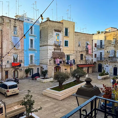 Apricot House * Бари