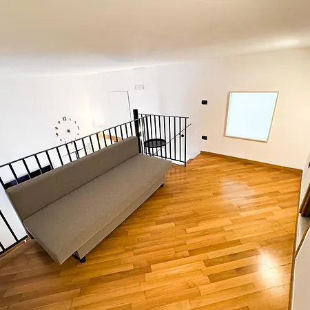 Apricot House Apartment