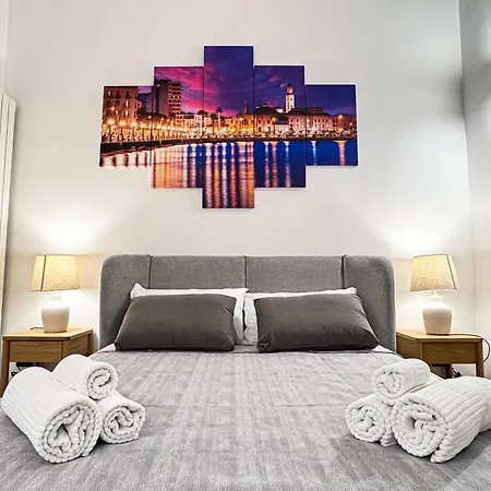 Apricot House Apartment